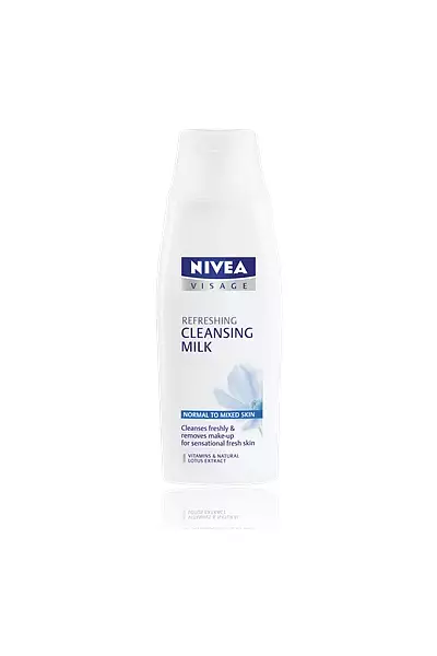 NIVEA Visage mléko photo