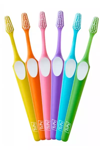 TePe Supreme Soft zubní kartáček photo